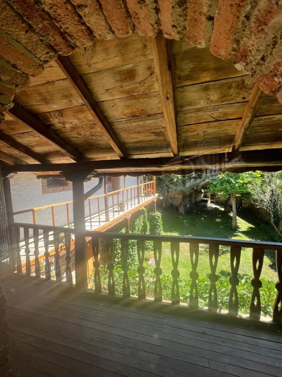 El Canto Del Gallo Ranedo de Curueño Buitenkant foto